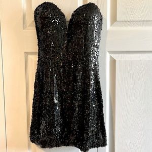 NWT Black Sequin Sweetheart Party Dress